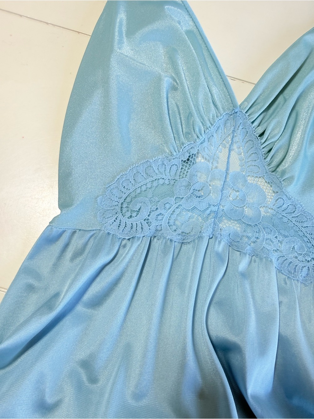 Vintage Olga Full Sweep Nightgown Powder Blue Sought-After Style Size XS - Picture 12 of 14